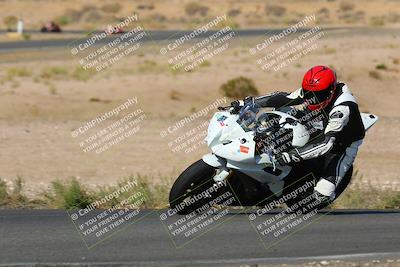 media/Oct-16-2022-TrackXperience (Sun) [[236a00b5b6]]/Group 3/session 2 turn 11/